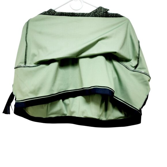 Womens Black  White Patterned Sports bra Lightweight Stretch Size 6X - Picture 9 of 11